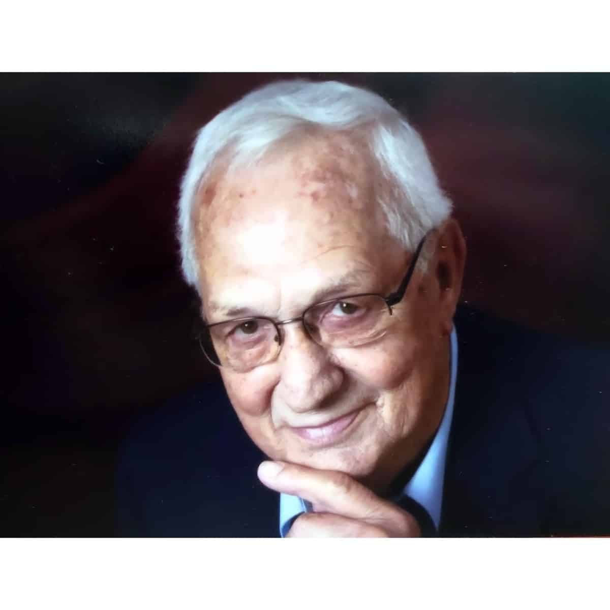 Dr. Larry Sunbury, DVM