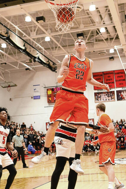 127640810_web1_20211124cr-poindexter-fundraiser-1