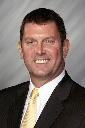 127832429_web1_Jim-Lucas