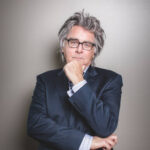 Comic set for benefit appearance at YES