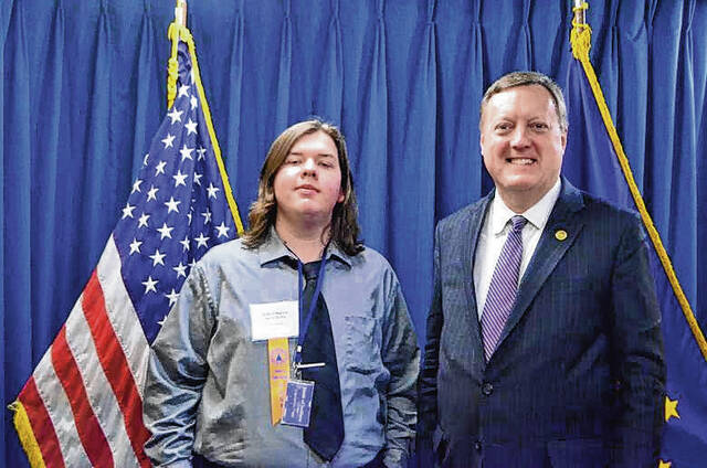 128237101_web1_20220226cr-Neighbors-Page