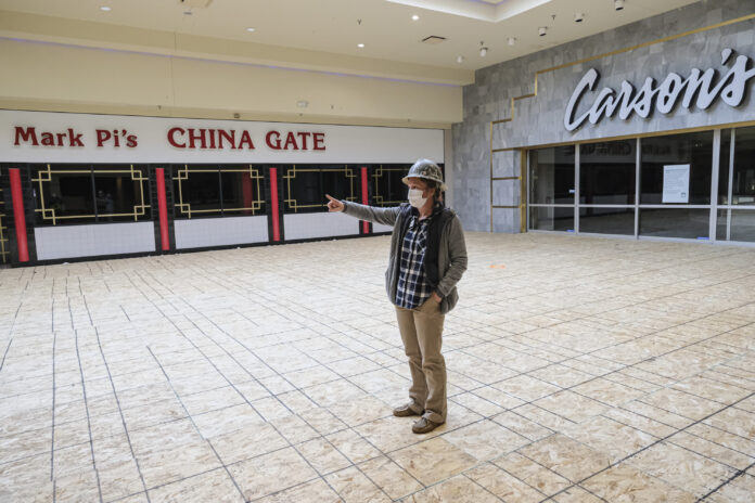 20220209cr-mall-work-1