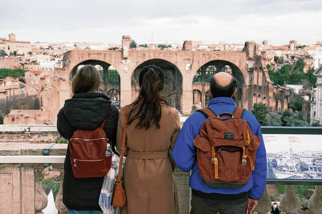 128337208_web1_20220310cr-nomadic-1