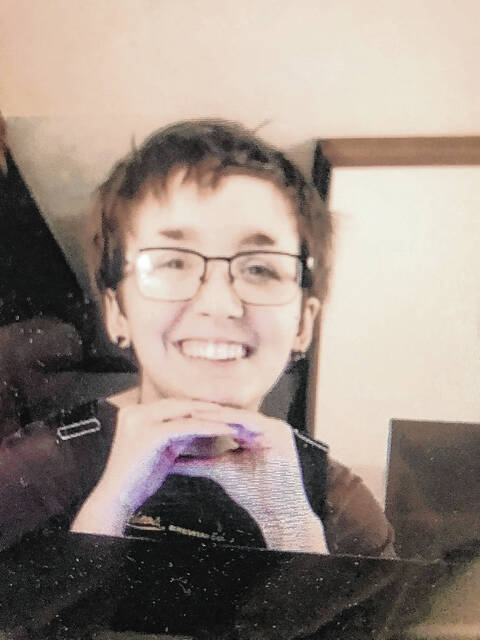 128398936_web1_20211229cr-Streeval-Lily