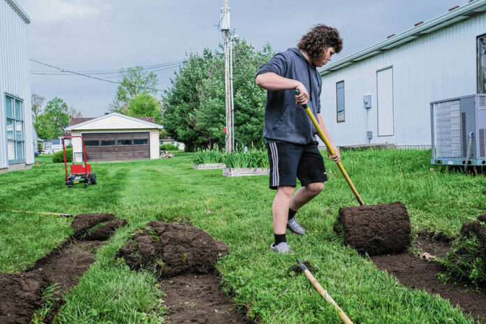 128775973_web1_20220514cr-new-tech-environmental-17