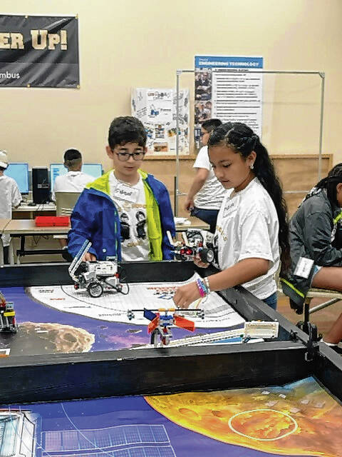 128994647_web1_20220605cr-latino-robotics-1