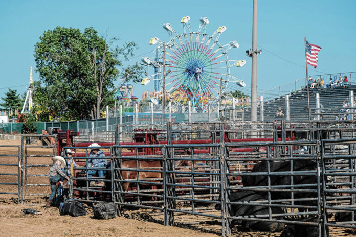 129159981_web1_20220629cr-rodeo-3