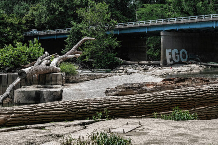 129324323_web1_20220801cr-riverfront-comments-1