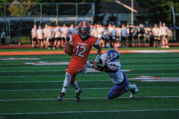 129515130_web1_20220820cr-east-football-22