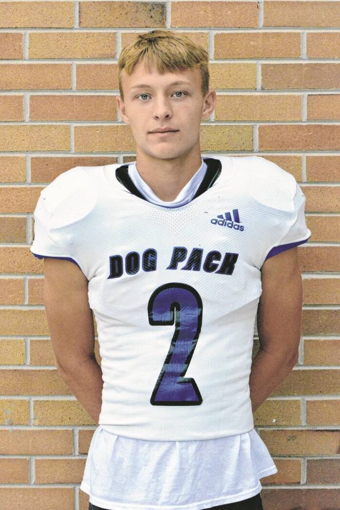 129633787_web1_Cooper-Horn