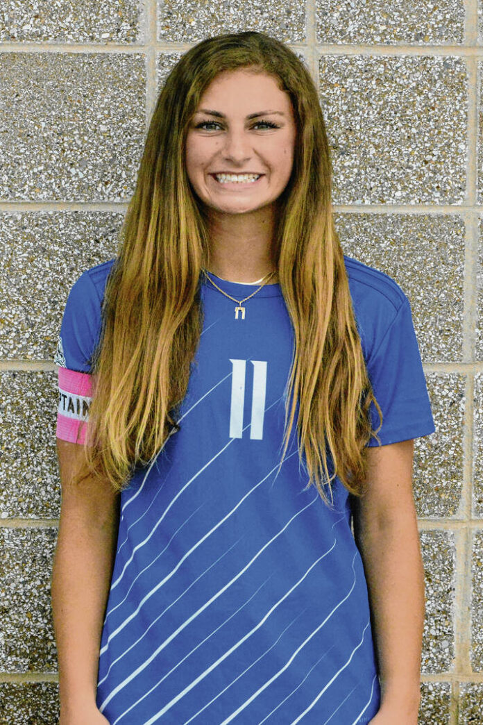 129865960_web1_Lauren-Barker