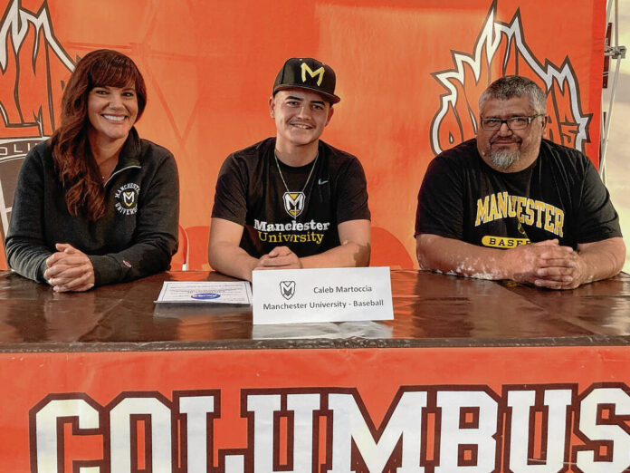 130108788_web1_20221110cr-martoccia-signing