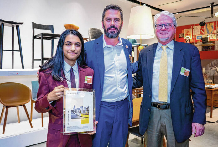 130172975_web1_20221117cr-docomo-1