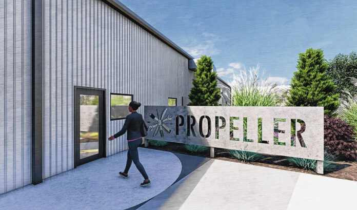 130229969_web1_20221117cr-propeller-8