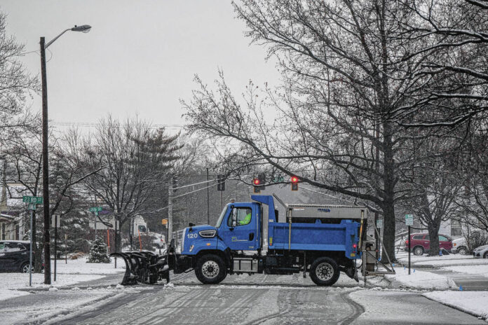 130595180_web1_20230126cr-snowstorm-4