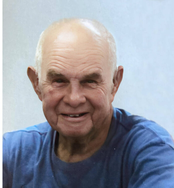 130821960_web1_webPhoto1112576