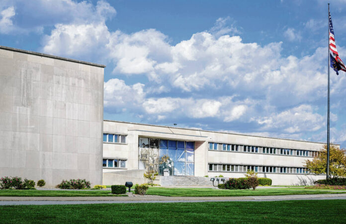 131003772_web1_20220509dj-duke-plainfield