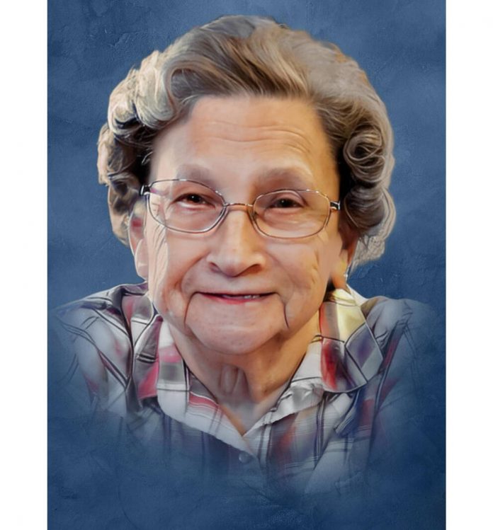 131125048_web1_webPhoto1157636