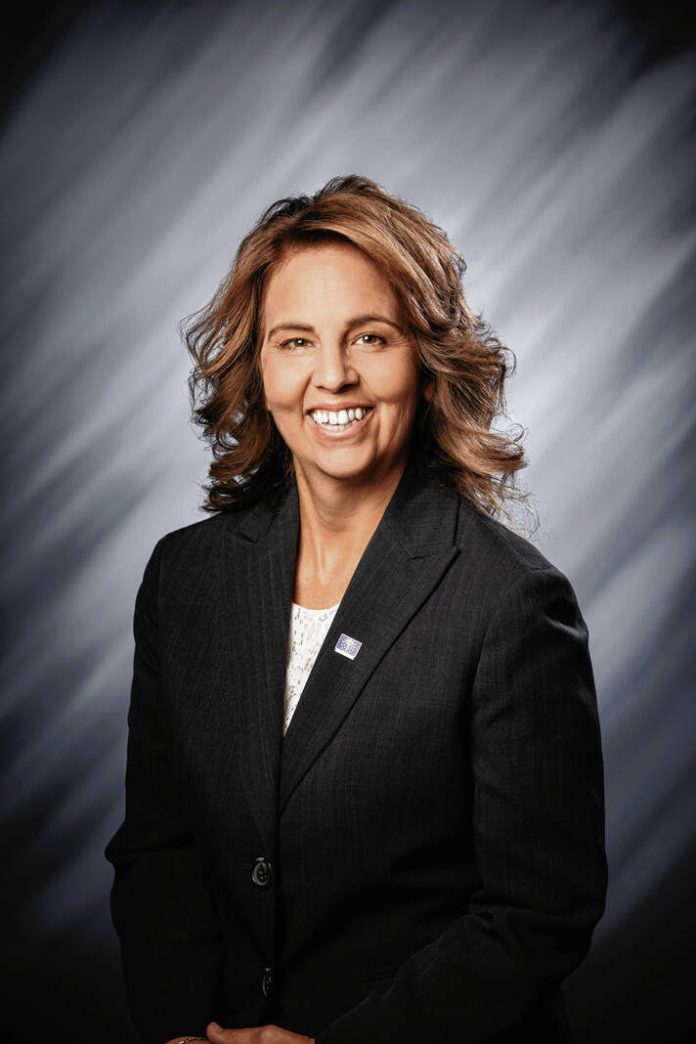 131163452_web1_20230102dj-michelle-davis-mug