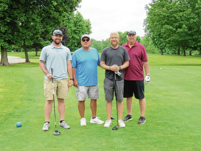 131519148_web1_20230701cr-Team-Gray-1st-Place