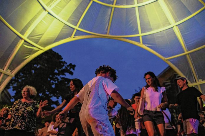 131855065_web1_20230828cr-exhibit-dance-40