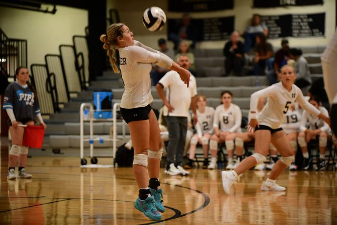 131917246_web1_20230909cr-hauser-volleyball-tlw038