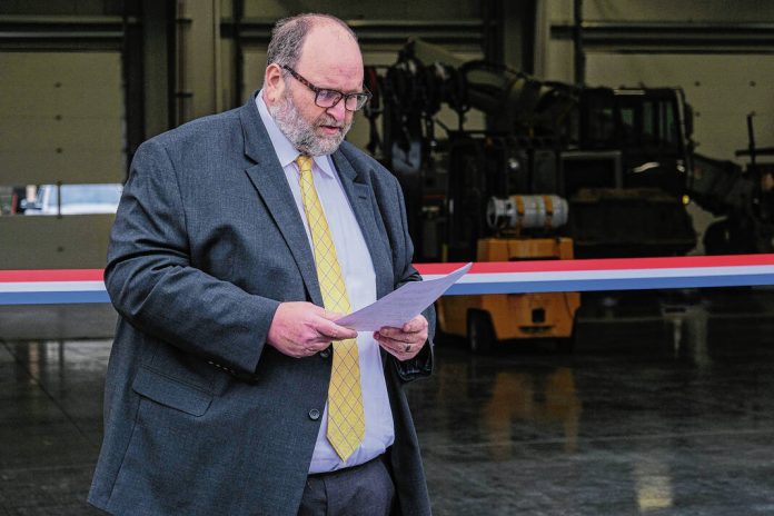 131980692_web1_20220423cr-garage-open-house-7