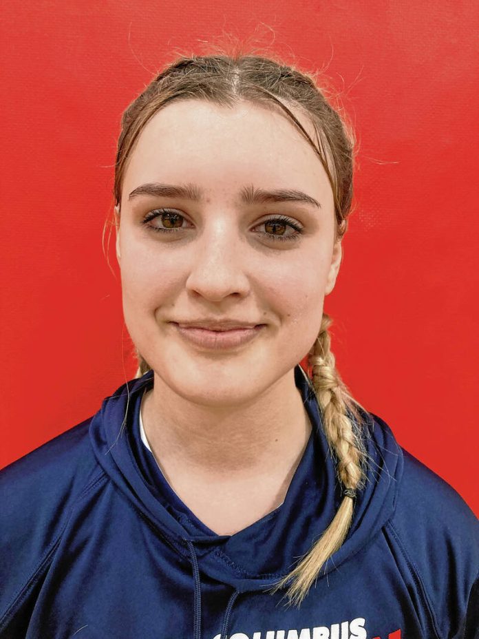 132039998_web1_Emma-Murray