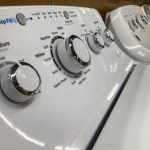 US consumer confidence tumbles in September as American anxiety about the future grows