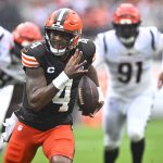 Deshaun Watson runs for TD, Browns bottle up Joe Burrow in 24-3 win over Bengals in season opener