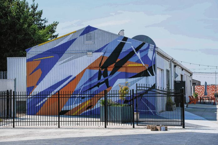 132143331_web1_20230920cr-propeller-mural-1