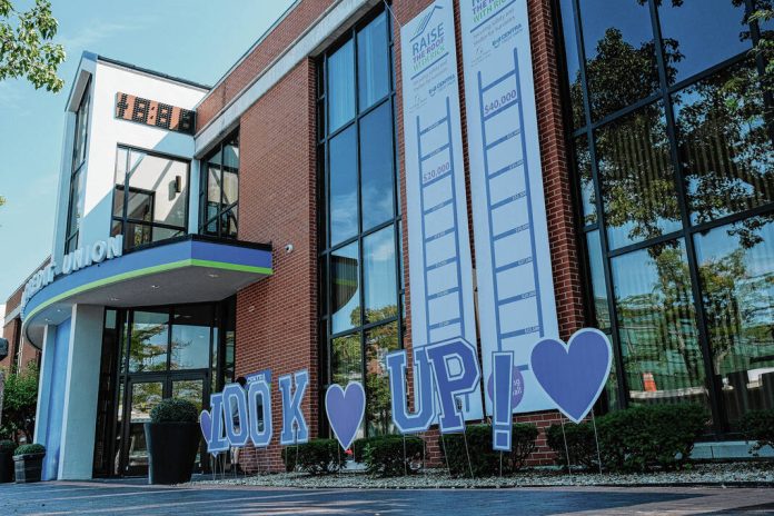 132207717_web1_20220917cr-raise-the-roof-10