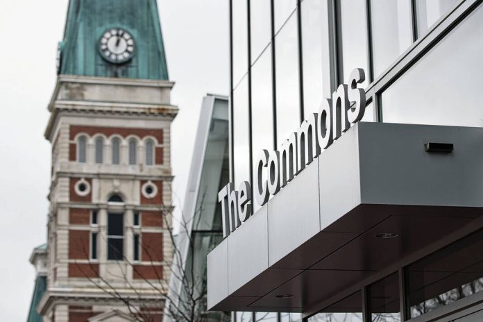 132231053_web1_20211212cr-city-county-federal-pandemic-spending