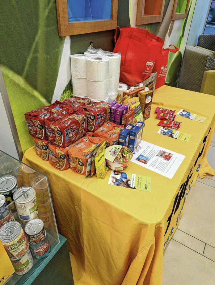 132406642_web1_20231216cr-food-drive