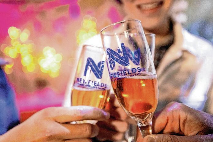 132455119_web1_20231227cr-go-eve-