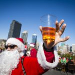 Thousands of revelers descend on NYC for annual Santa-themed bar crawl SantaCon