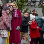 Jill Biden and military kids sort toys the White House donated to the Marine Corps Reserve program