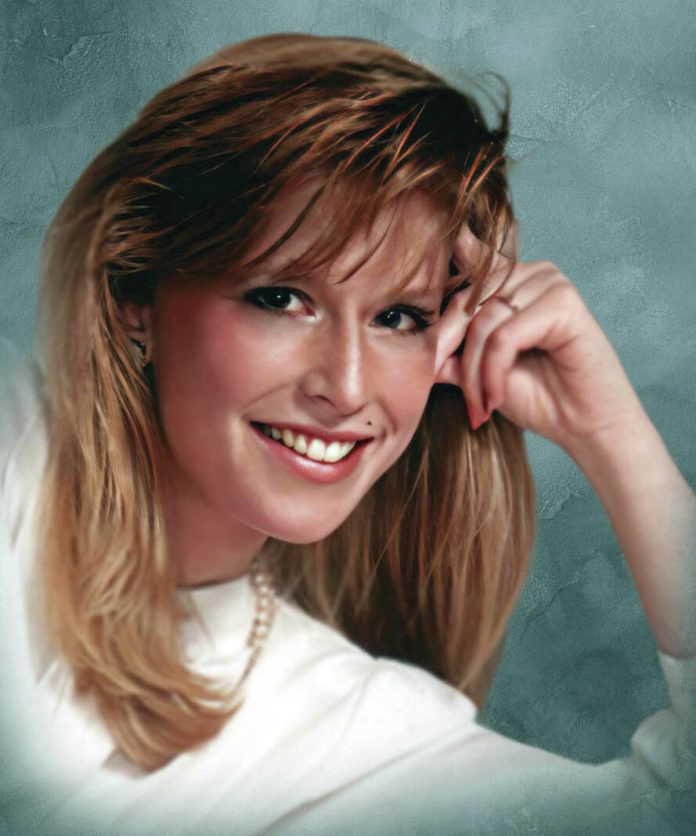 132569326_web1_WebLisaBishop