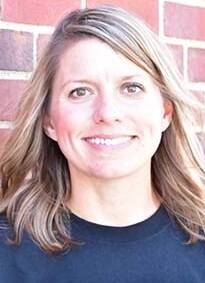 132882430_web1_Emmy-Hildebrand---CEO