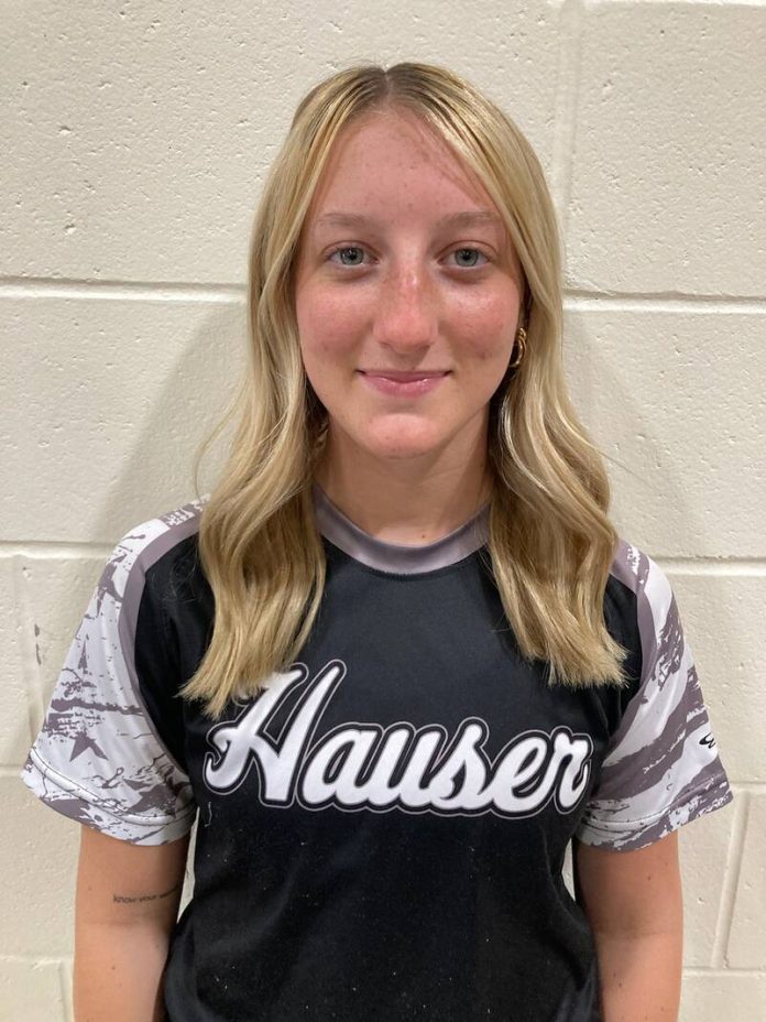 133016457_web1_Lucie-Asher