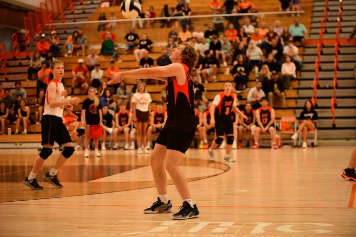 133150633_web1_20240511cr-boys-volleyballl-tlw011