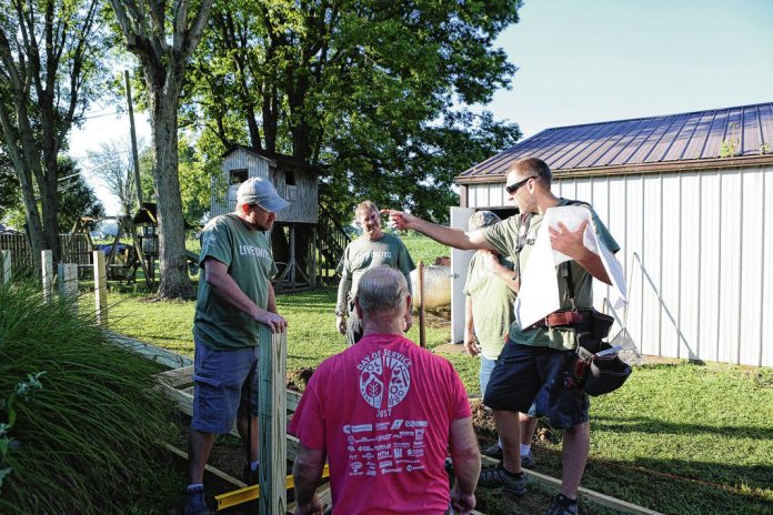 133714890_web1_20220910cr-day-of-service-11