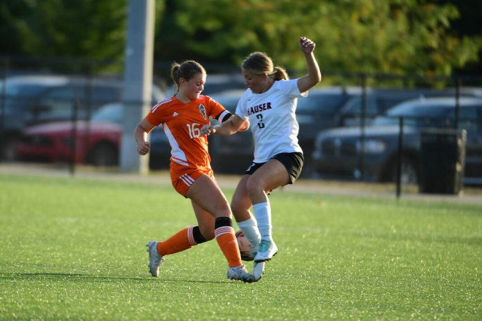 133758682_web1_20240920cr-east-hauser-girls-soccer-tlw039