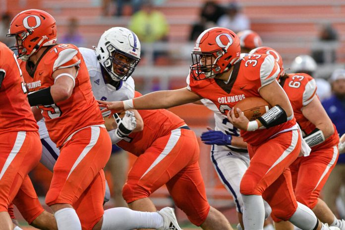 133775439_web1_20240907cr-east-football-11