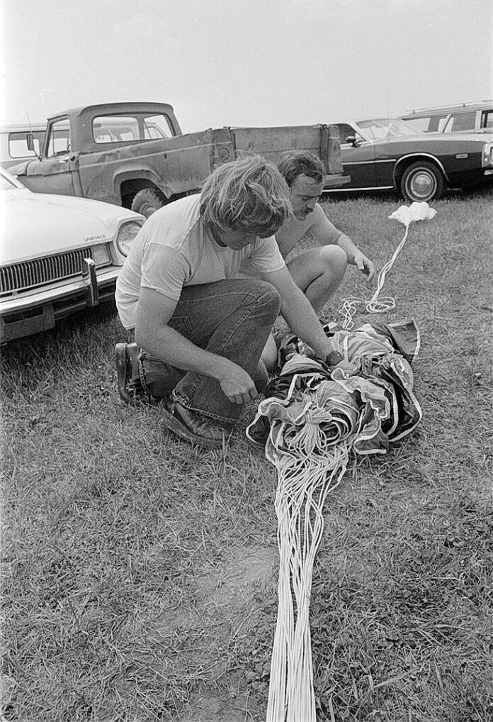 134523782_web1_20250528cr-lkbk