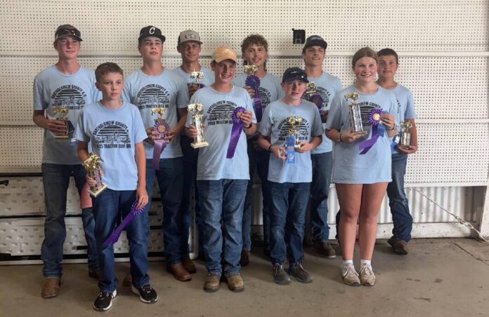 135151233_web1_2025-Area-Tractor--3--page-0