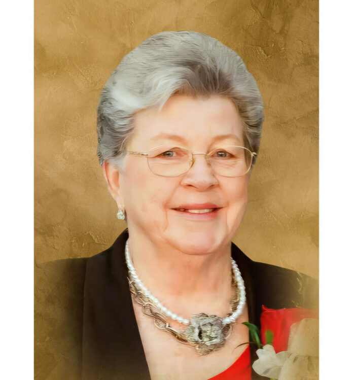 135276580_web1_webPhoto1832945