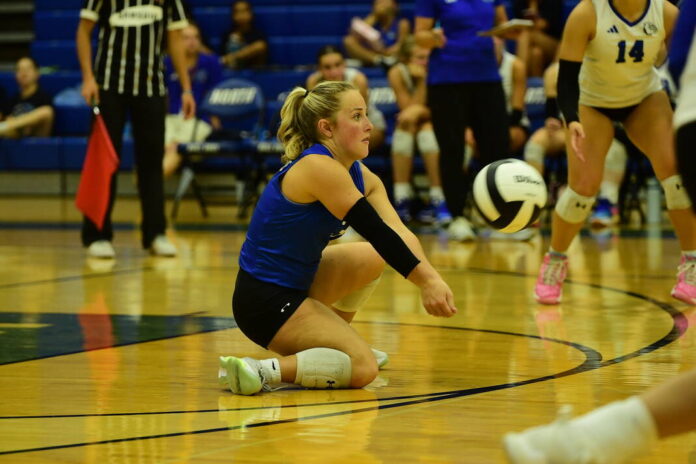 135418568_web1_20250903cr-north-volleyball-032