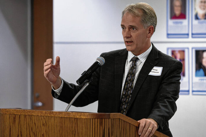 135460168_web1_20251004cr-Bull-Dog-HOF-12