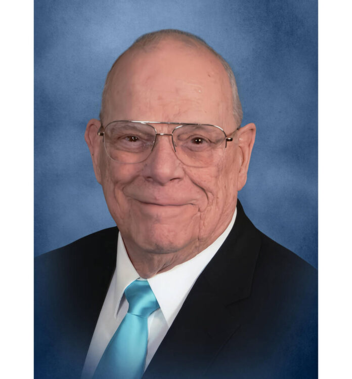 135626484_web1_webPhoto1878505